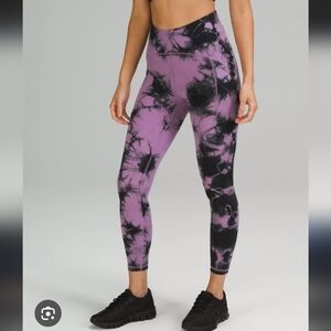 Lululemon Power Thru Purple and Black Tie-Dye Leggings Size 8